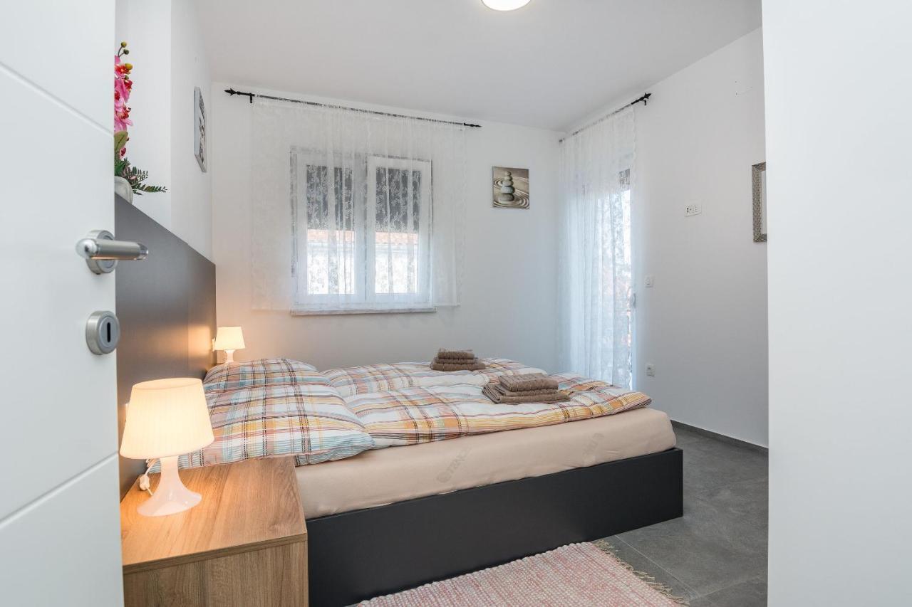 Apartment Spanic 1 Vir Exteriér fotografie