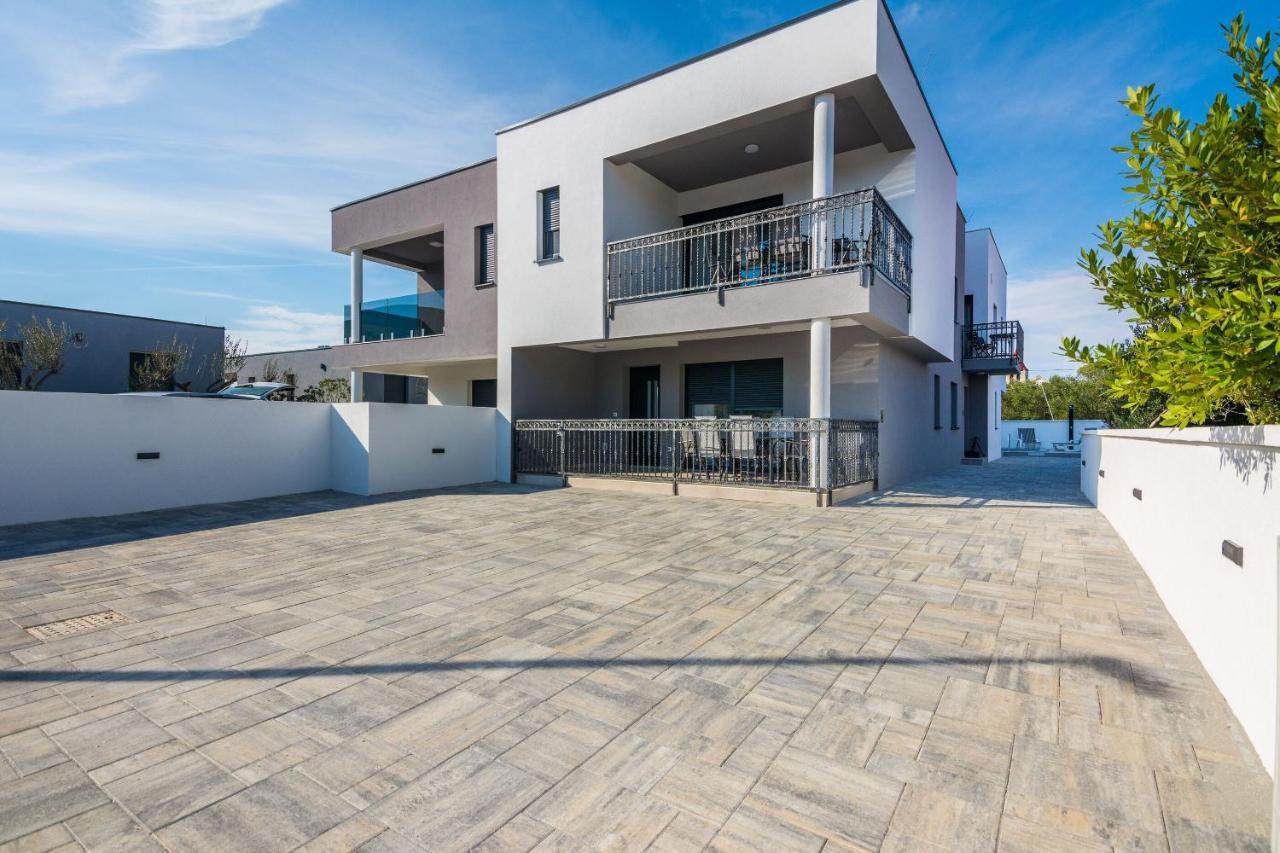 Apartment Spanic 1 Vir Exteriér fotografie